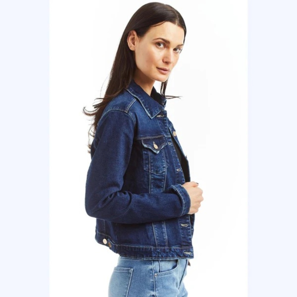 | on • dark wash denim jacket • x-small |